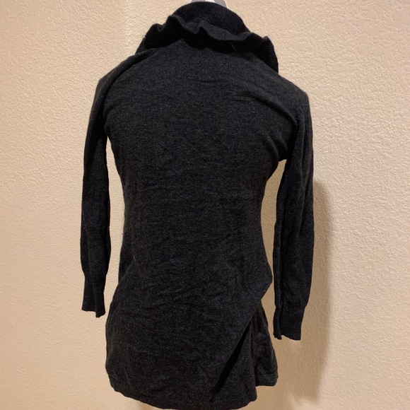 Charcoal gray long sleeve cardigan with frills size large BCBGMAXAZRIA - Picture 2 of 4